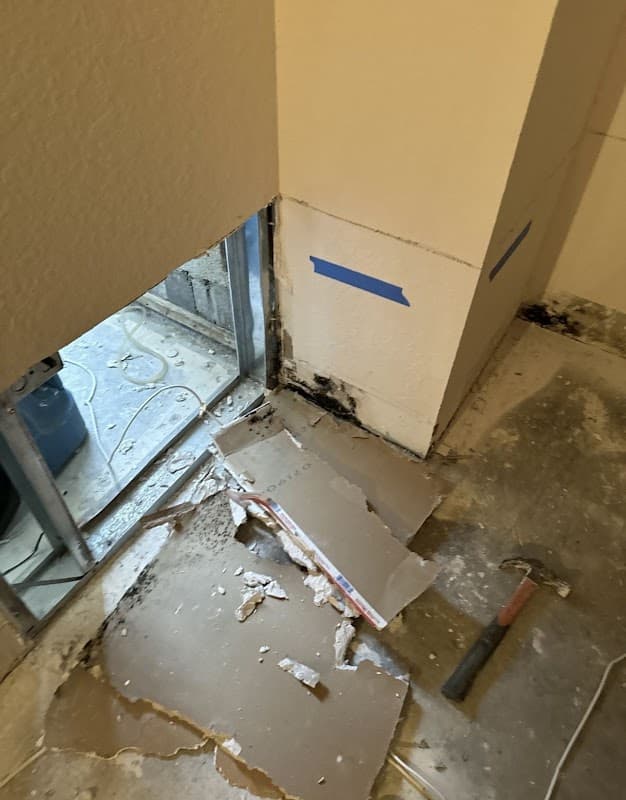 AAA Water Restoration - Roof Repair in Deerfield Beach