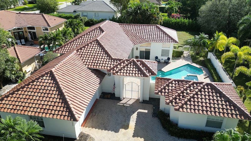 Asta Roofing Solutions, LLC. - Residential Roofing in Palm City