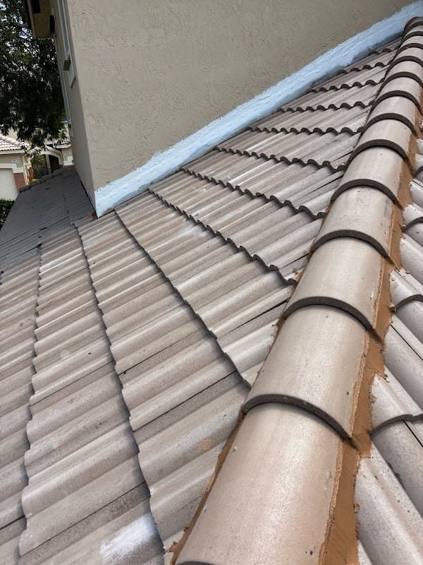 Dafam Roofing LLC - Metal Roofing in Miami