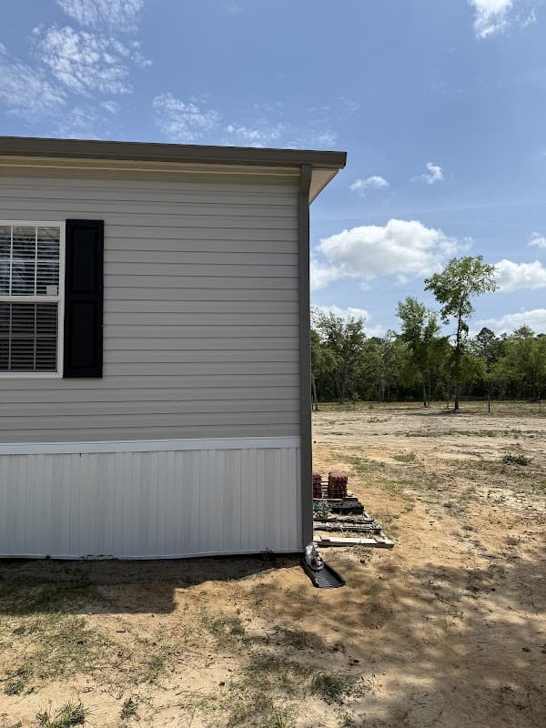 David & David Gutters - Gutter Installation in Williston