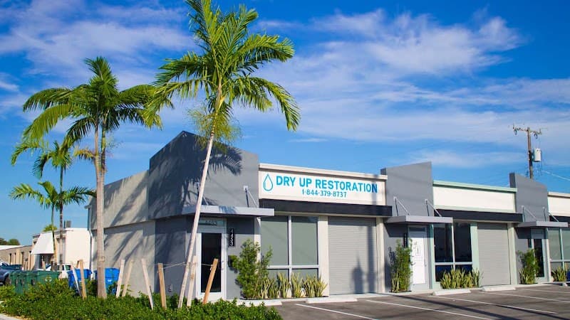 Dry Up Restoration - Roof Repair in Oakland Park