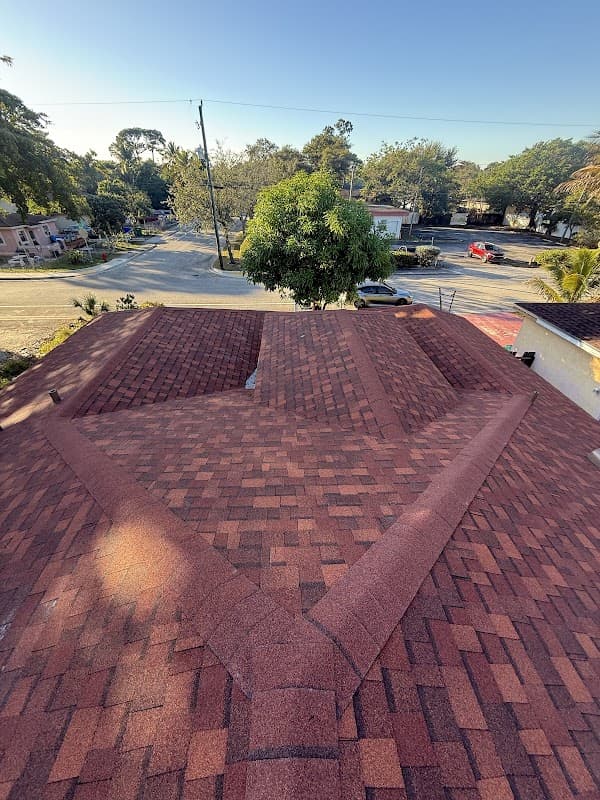 Elite Tech Roofing - Shingle Roofing in Pompano Beach