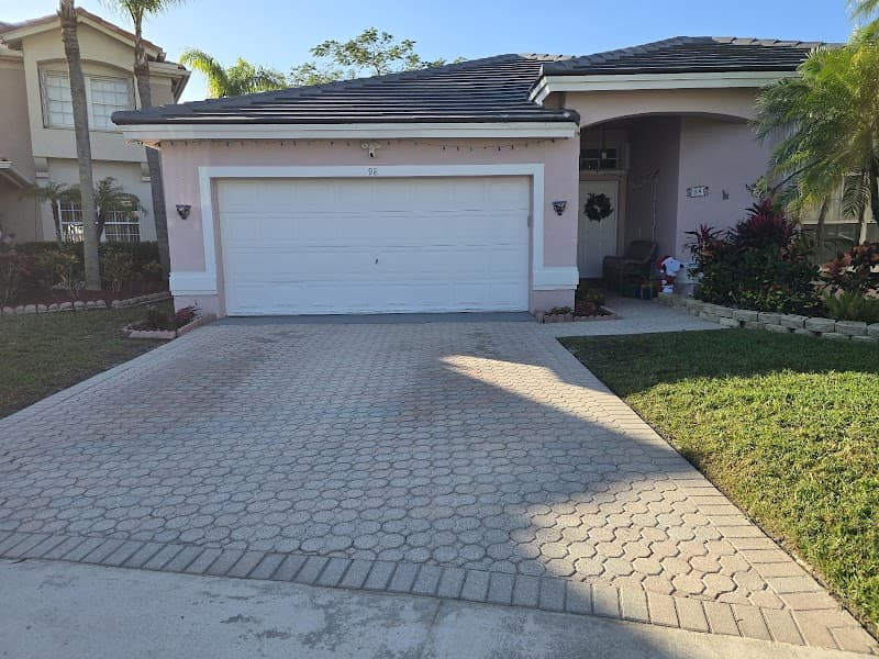 FL Pro Roofing & Solar - Tile Roofing in Pompano Beach