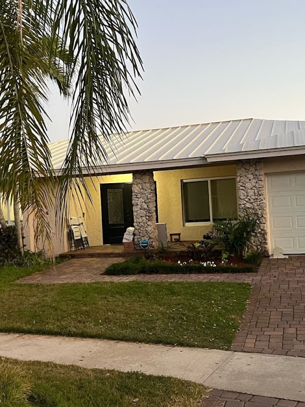 Grand Aura Roofers - Residential Roofing in Miami Beach