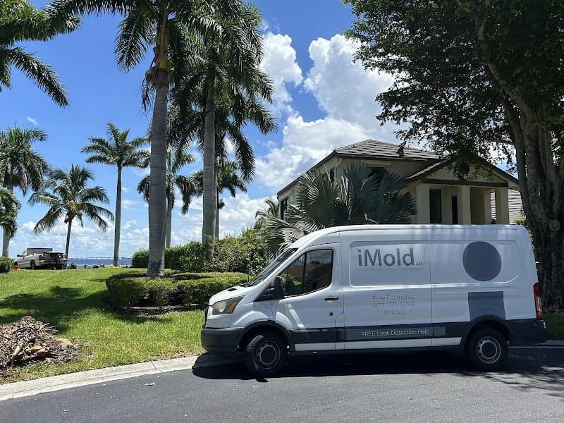iMold Cleaning and Mold Removal Specialists - Roof Repair in Sarasota