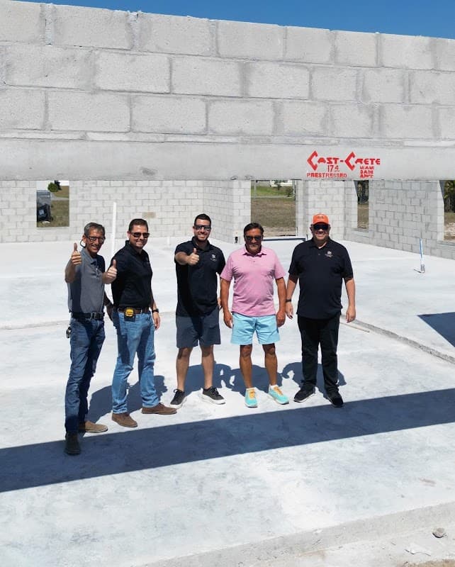 Magna Homes & Roofing - Roof Repair in Cape Coral