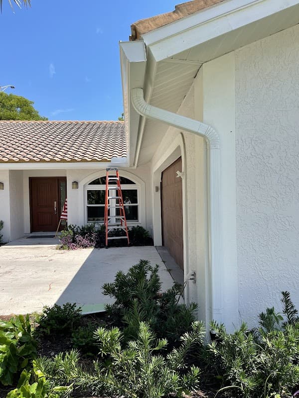Master Gutters Inc. - Gutter Installation in Naples