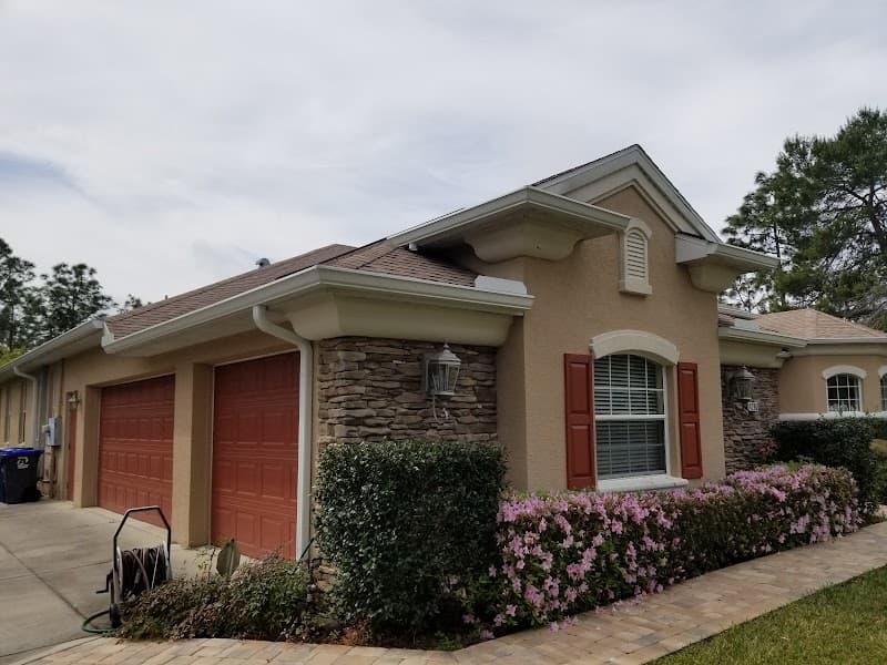 Paramount Seamless Gutters - Gutter Installation in Beverly Hills