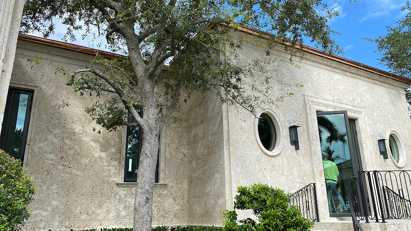 Royal Gutters - Gutter Installation in Miami Beach