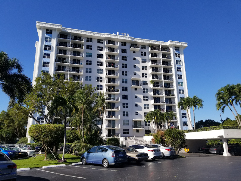 Southern Certified Inc - Tile Roofing in Pompano Beach