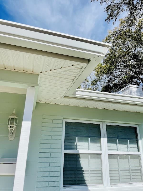 Tampa Bay Gutter Company - Gutter Installation in Pinellas Park