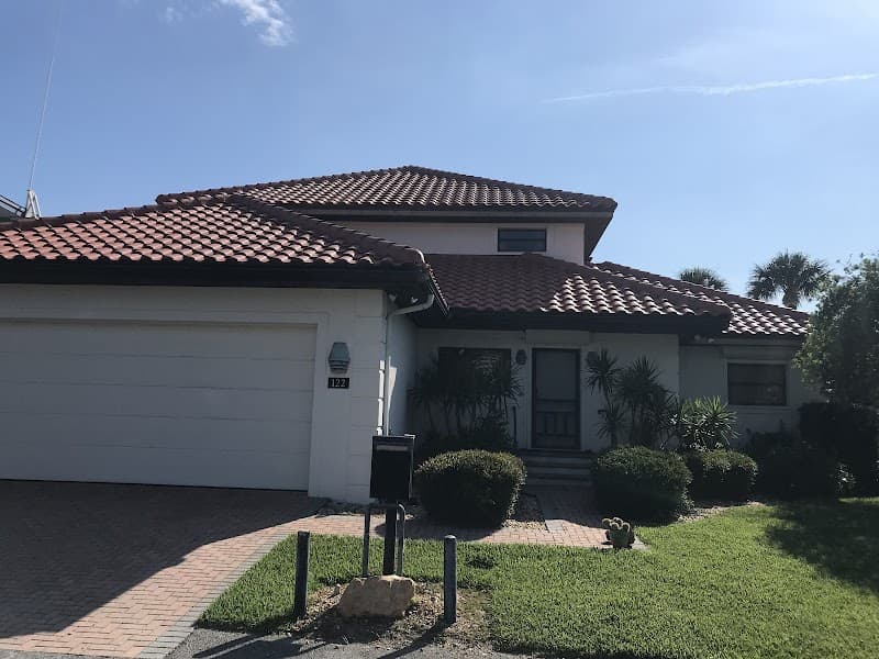 Walker Roofing - Roof Repair in Port Orange
