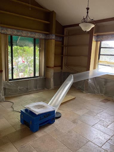 Water Damage Cleanup Team - Roof Repair in Cape Coral