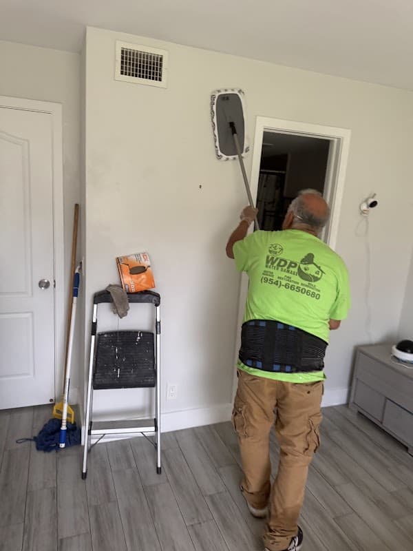 Water Damage Pros LLC - Roof Repair in Davie