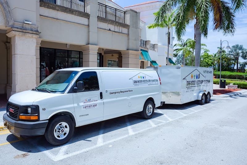 24/7 WATER FLOOD MOLD MITIGATION AND RESTORATION INSURANCE CLAIMS SPECIALIST - Roof Repair in Fort Myers