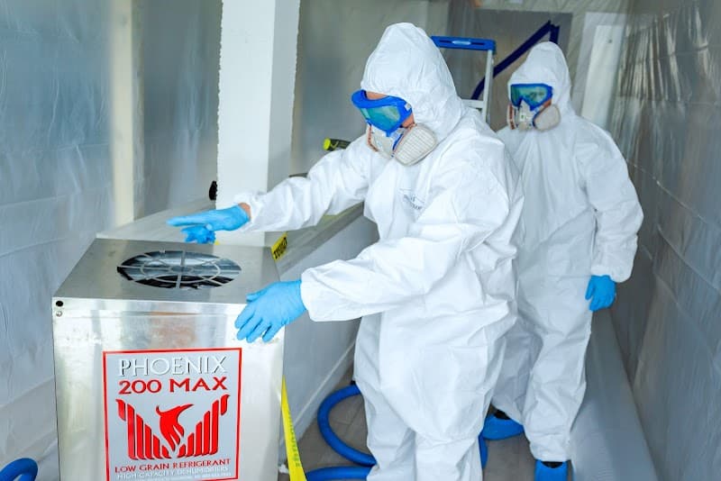 24/7 WATER FLOOD MOLD MITIGATION REMEDIATION AND RESTORATION INSURANCE CLAIMS SPECIALIST - Roof Repair in Naples