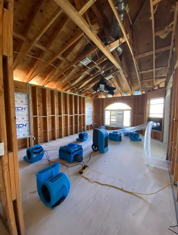 Aquara Restoration - Roof Repair in Miami