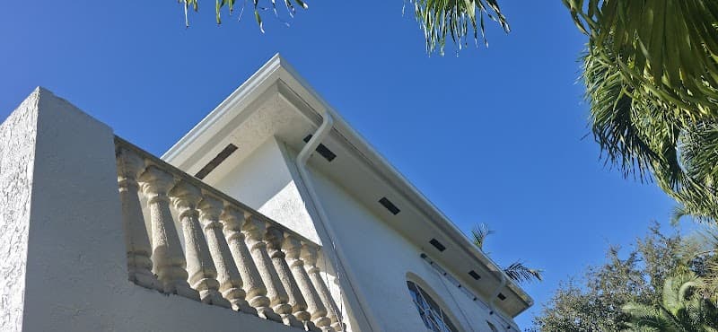 Infinity Rain Gutters and Security Camaras - Gutter Installation in Hollywood