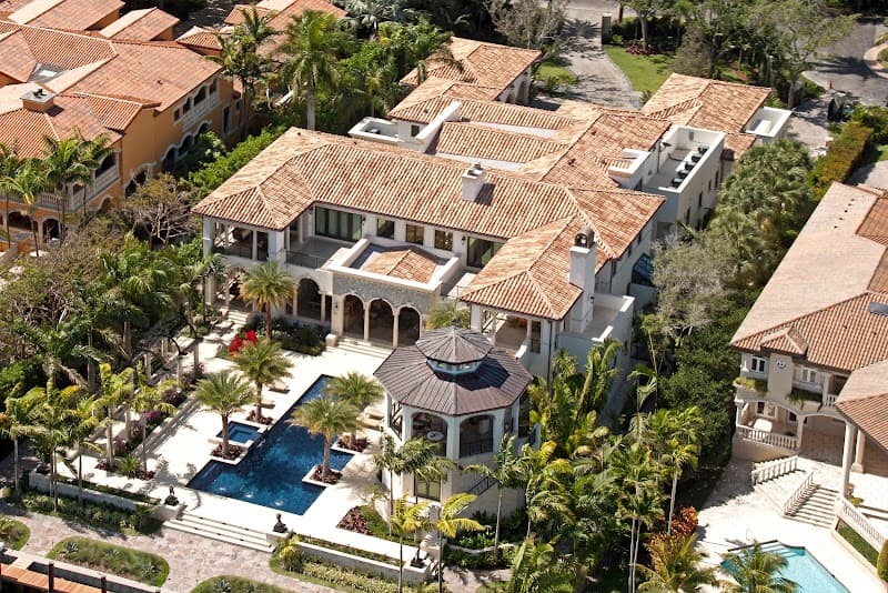 Istueta Roofing - Residential Roofing in Miami