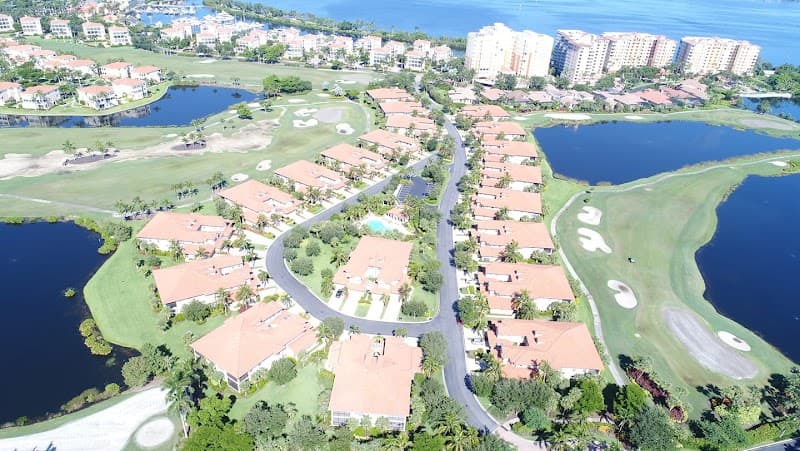 Knox Roofs - Roof Replacement in Fort Myers