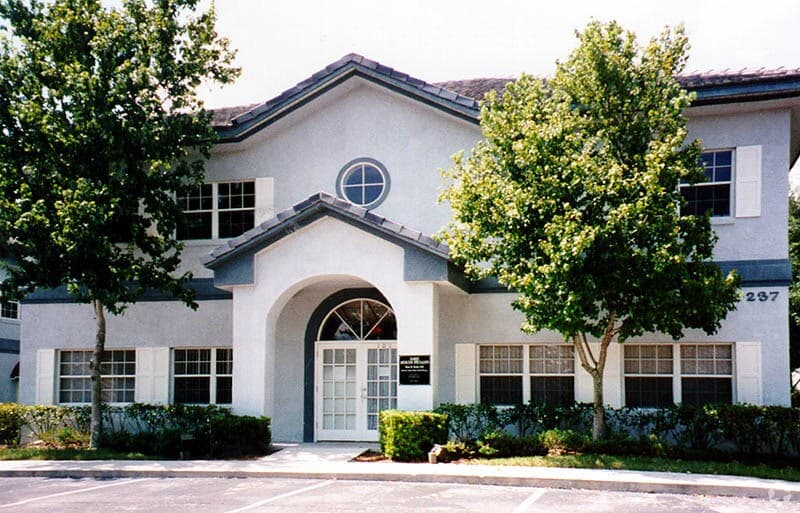 Lewis Roofing - Roof Repair in Longwood