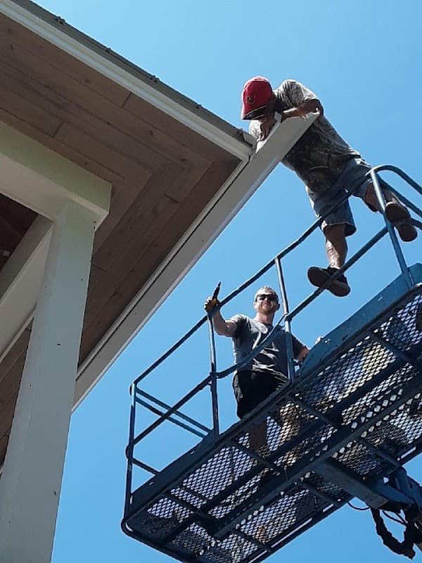 Manning's Quality Plus Seamless Gutters Inc. - Gutter Installation in Sarasota