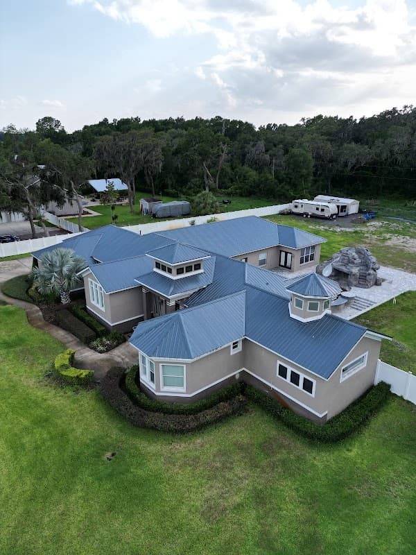 New Roofs Group - Roof Repair in Lutz