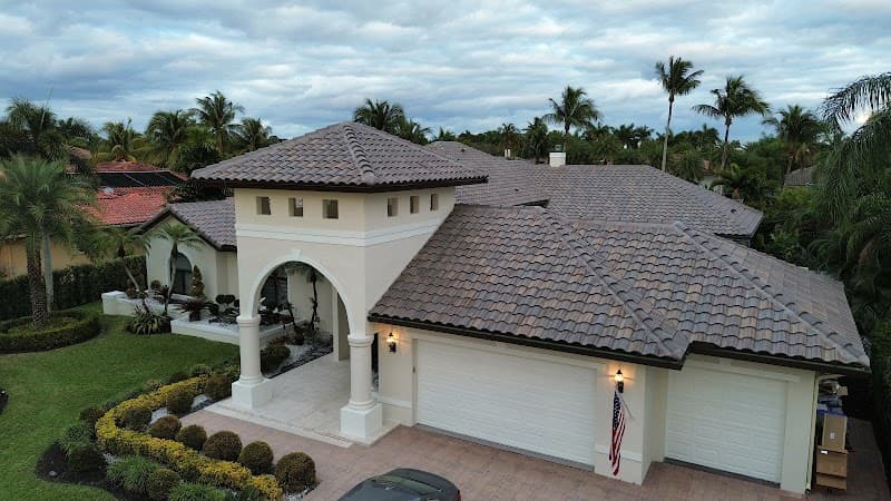 South Star Roofing - Roof Repair in Greenacres